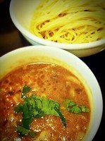 「比内地鶏白湯つけ麺　８８０円」@TSURUMEN 大阪城北詰店の写真