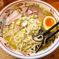 「鶏白湯　650円」@富良野 とみ川の写真