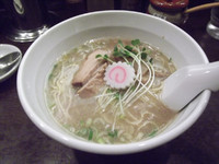 「中華そば(700円)」@つけめん102 川口店の写真