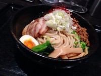 「辛 まぜそば 大盛」@麺匠 我家の写真