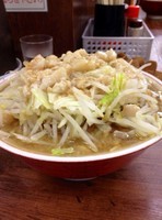 「小豚 ニンニクアブラカラメ」@ラーメン二郎 品川店の写真