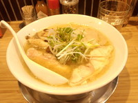 「限定『木の娘と鶏の白湯らーめん』」@カッパ64 福生店の写真