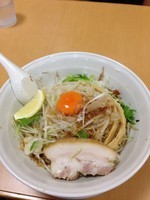 「汁なしまぜそば650円」@麺処 ぼたん 栃木店の写真