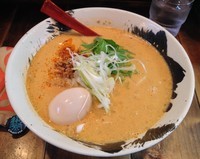 「赤坦々麺＋味付け玉子（￥730＋￥100）」@担々麺屋 炎の写真