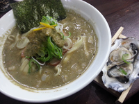 「【限定】牡蠣煮干し SPver￥980」@ラーメン愉悦処 似星の写真