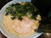 「醤油らーめん＋ホウレン草＋のり （130917）」@横浜家系ラーメン じゃん家の写真