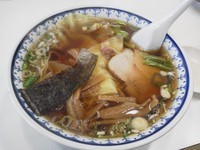 「ワンタン麺」@餃子舗 三久の写真