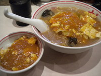 「蒙古タンメン770円+プチ麻婆丼（タイムサービス）」@蒙古タンメン 中本 高田馬場店の写真