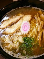 「魚出汁ラーメン（大盛）850円」@づゅる麺 池田の写真