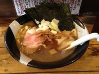 「煮干ラーメン＋海苔増量(無料)」@すごい煮干ラーメン凪 新宿ゴールデン街店 本館の写真
