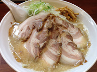 「チャーシューラーメン大盛」@拉麺 梅太郎の写真