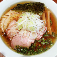 「煮干醤油　７２０円＋チャーシュー１枚１００円」@ジュンタの写真