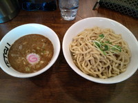 「つけ麺（強麺・大盛）780円＋50円」@つけめんTETSU 千駄木本店の写真