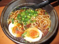 「煮玉子醤油ラーメン　294円」@鳥貴族 上野広小路店の写真
