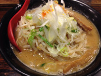 「味噌ラーメン+野菜増し(無料)」@麺処 花田 上野店の写真