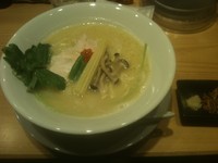 「鶏白湯SOBA 並」@銀座 篝の写真