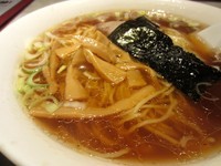 「ラーメン　大盛り」@上海ピーマンの写真