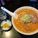 味噌ラーメン・半チャーハンセット（１０００円）