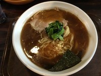 「らーめん（細麺） 750円」@ラーメン ヤスオの写真