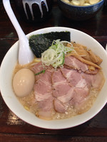 「チャーシュー麺➕味玉・半ライス・コールスロー（昼とくランチ）➕麺」@野方ホープ 野方本店の写真