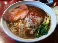 「灰汁中華（カマス出汁）＋#28麺」@灰汁中華 丿貫の写真