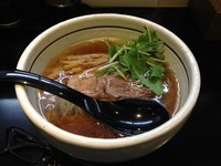 「醤油らぁめん」@麺屋 焔の写真