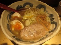 「煮干しそば（しょう油）８００円」@麺屋 音の写真