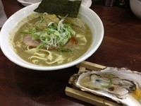 「【限定】牡蠣煮干し SP.ver 980円」@ラーメン愉悦処 似星の写真