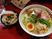「名古屋コーチンスープの純鶏そば(期間限定)+明太ツナマヨ飯」@麺屋 こうじの写真