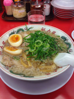 「特製醤油ラーメン味玉」@ラーメン魁力屋 三郷店の写真