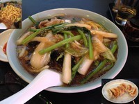 「肉そば + ギョーザ」@横濱屋の写真