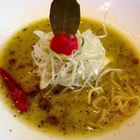 「バジルdeグリーン味噌」@麺 藏藏の写真