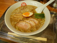 「まるきそば（小）850円」@中華そば まるきの写真