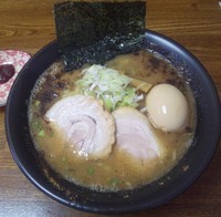 「たまやら~麺:750円」@ら~麺 たまやの写真