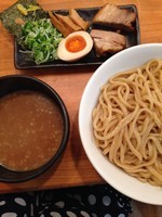「超濃厚魚介とんこつつけ麺 390円(開店記念価格)」@つけ麺 らーめん 春樹 東久留米店の写真