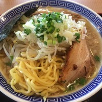 「背脂無双らーめん680円」@大勝軒てつの写真