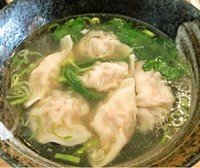 「むきえびとレタスのチャーハン＋セロリと牛肉の餃子」@元祥の写真