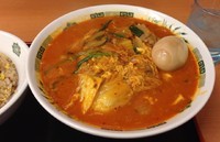 「チゲ味噌ラーメン(期間限定)半チャーハンセット＋半額味玉」@熱烈中華食堂 日高屋 相模原南口店の写真