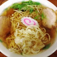 「醤油ラーメン（油多め）600円」@ラーメン雅の写真