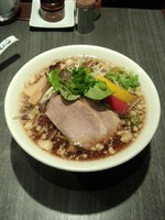 「【限定】ソラの新東京背脂ブラック」@ソラノイロ ARTISAN NOODLESの写真