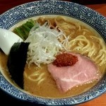 「濃厚豚骨魚介らーめん中盛　７３０円」@麺処 ほん田の写真