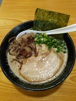 「とんこつ（正油）」@上を向いていこうの写真