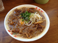 「支那そば肉玉子入り(大)¥750」@支那そば 王王軒 本店の写真