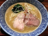 「麺屋一燈リスペクト　濃厚魚介鶏白湯そば (750円)」@麺や 而今 大東本店の写真