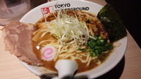 「ラーメン（750円）」@TOKYO UNDER GROUND RAMEN 頑者の写真