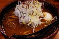 「モツ味噌煮込みそば（冬限定）」@らぁ麺屋 つなぎの写真