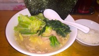 「キャベツラーメン（７００円）サービスライス」@横浜家系らーめん幸家の写真