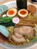 「支那そば 味玉」@らあめん とり山の写真