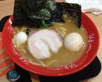 「半熟味玉ラーメン(¥750)」@なんでんかんでん 町田店の写真