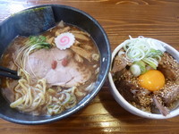 「ラーメン（650円）+ミニチャーシュー丼（350円）」@麺屋 渡来人（Try-Jin）の写真